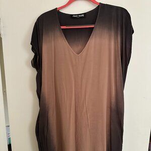 Short caftan-style dress